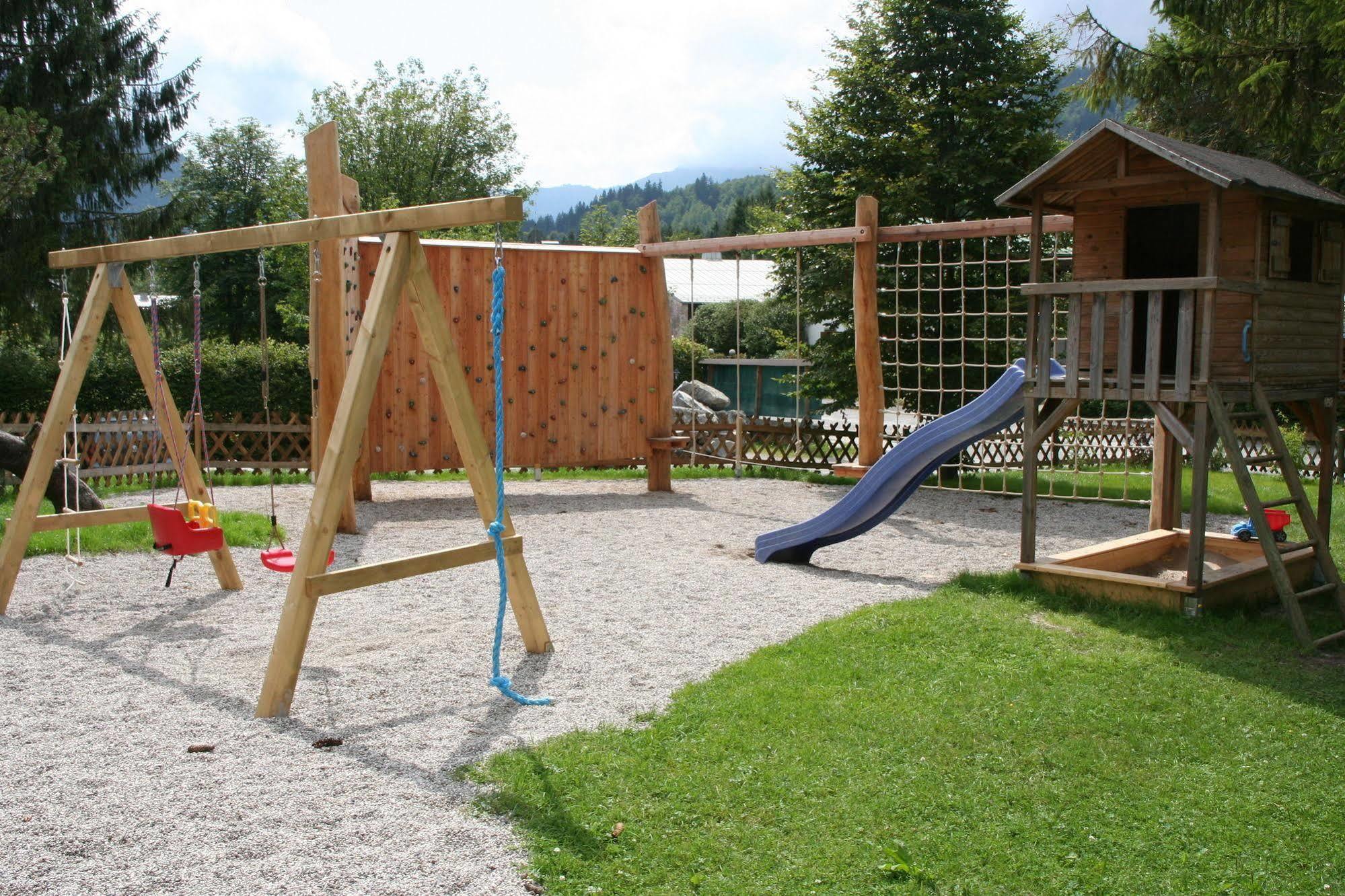 Outdoorhotel Jaeger Von Fall Lenggries Exterior photo